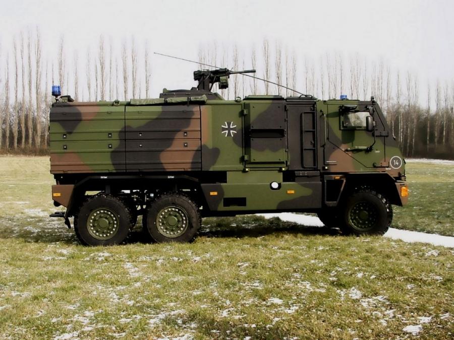  MOWAG DURO III 2003 года  (фото 3 из 3)